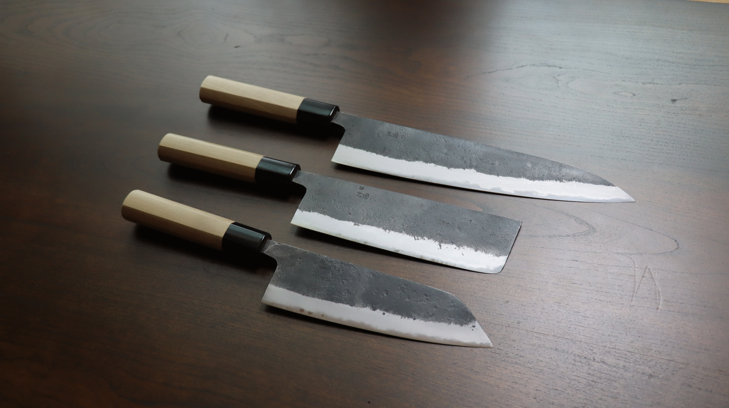 http://aframestokyo.com/cdn/shop/collections/chef-knife-wa-gyuto-13.gif?v=1651715245