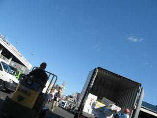 LOADING TO THE TRUCK AND CART, TOKYO BLUE SKY!