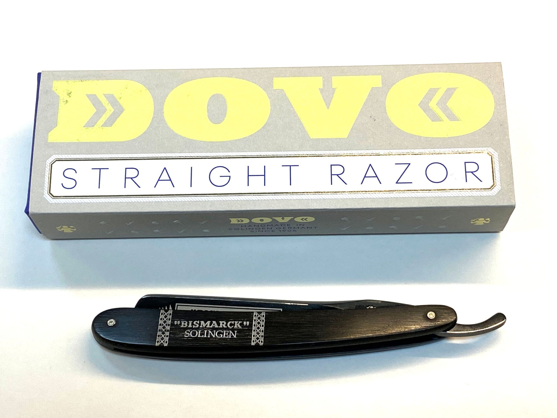 Dove Bismarck 6/8 straight razor – Aframes Tokyo