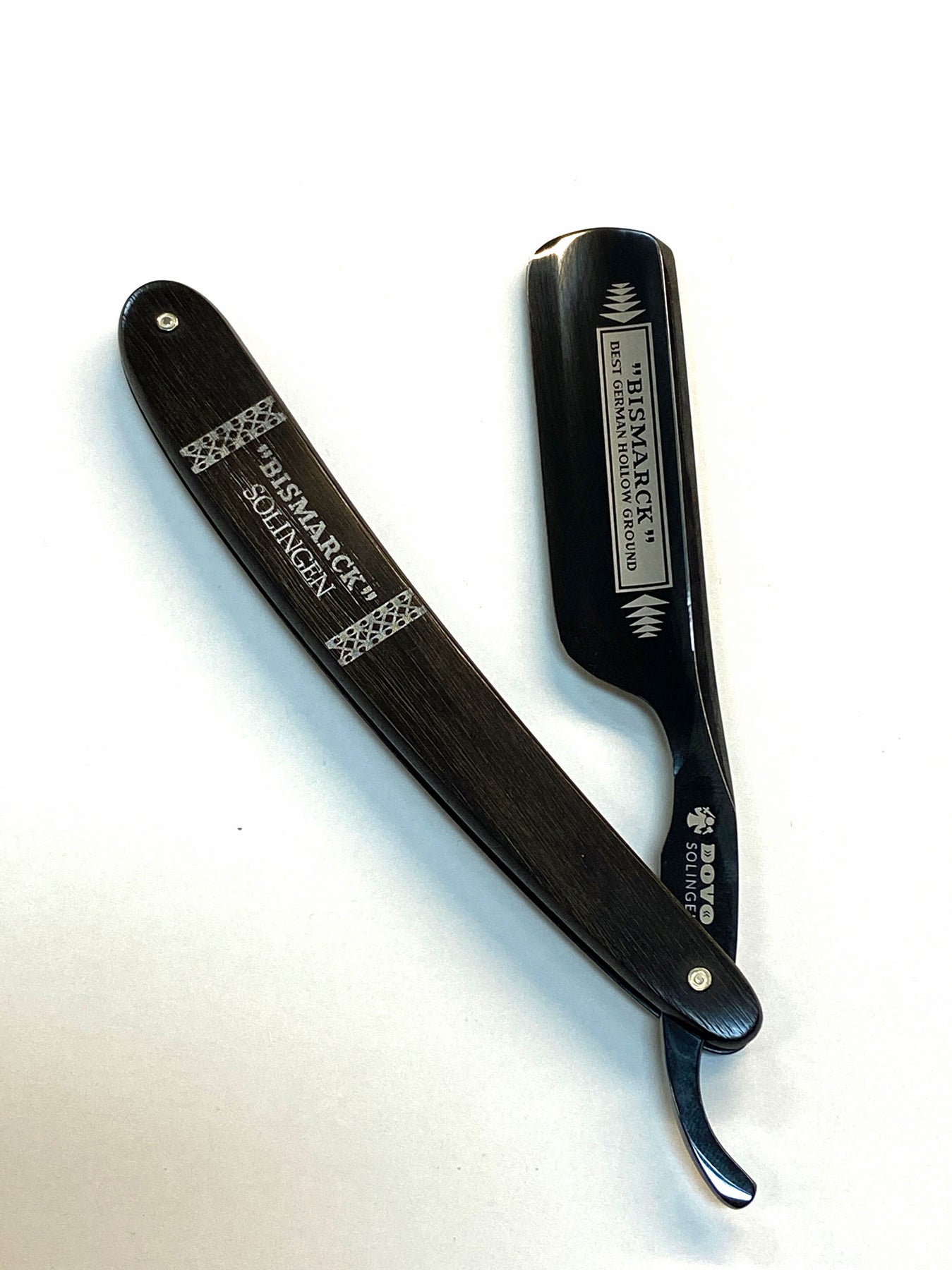 Dove Bismarck 6/8 straight razor – Aframes Tokyo